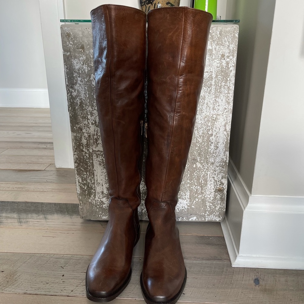 Altelier (Vera Gomma) soft Italian calf leather boots- new no tags size 38